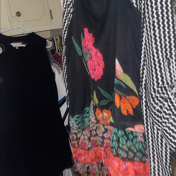 Spring dress - Picture 5 of 5